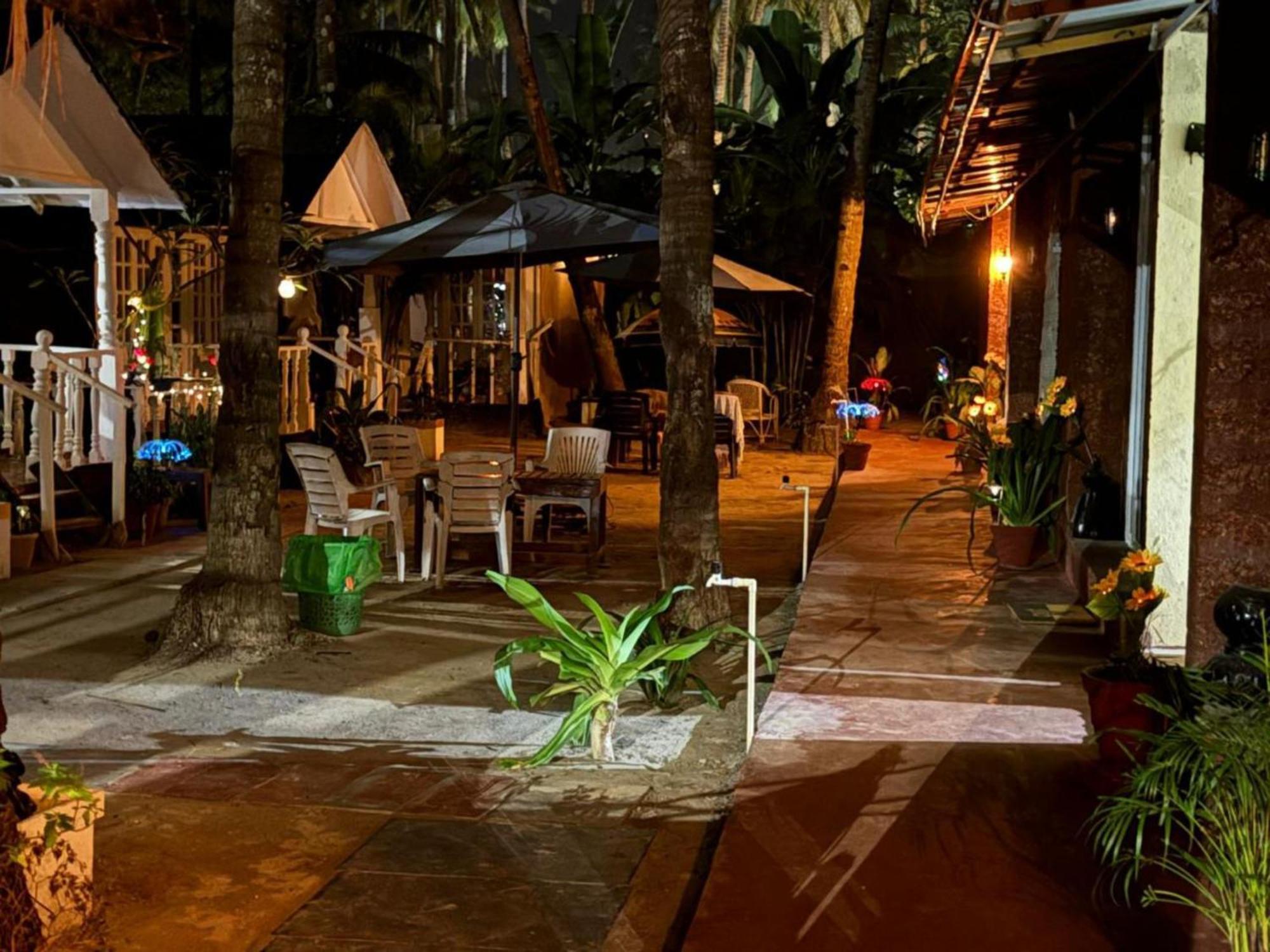 The Charming Nights Hotel Palolem Exterior foto