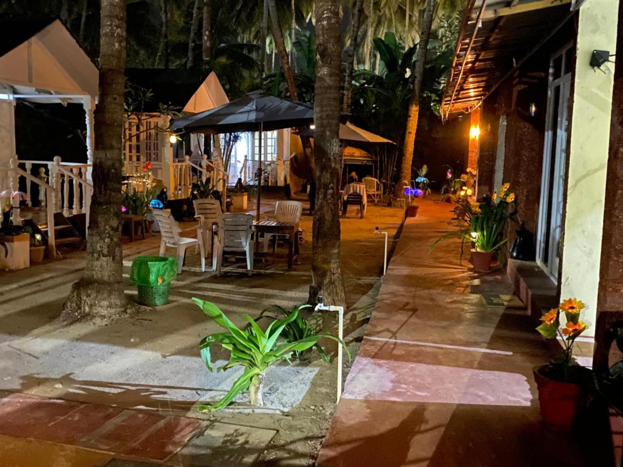 The Charming Nights Hotel Palolem Exterior foto